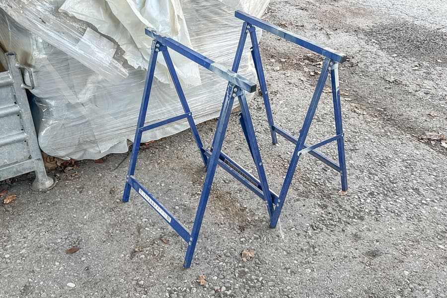 2 Schragen Brennenstuhl